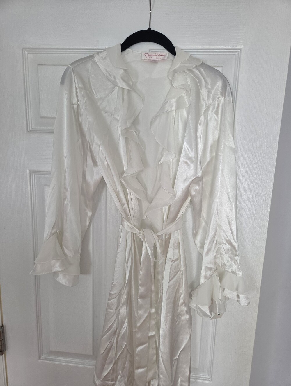 Oscar de la Renta Ivory Robe